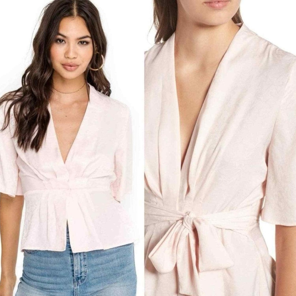 ASTR Blush Pink Satin Pleated Front V Neck Tie Kimono Top - Picture 2 of 14